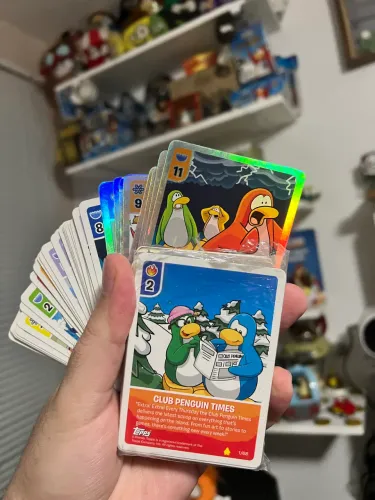 Coleção Card Jitsu (INGLÊS) - 40/68 sem repetição + 41 repetidas - Club Penguin Disney