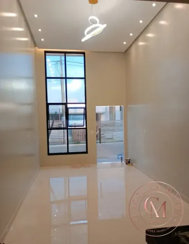 Condomínio Quinta das Orquídeas - Casa com 3 quartos sendo 1 suíte.