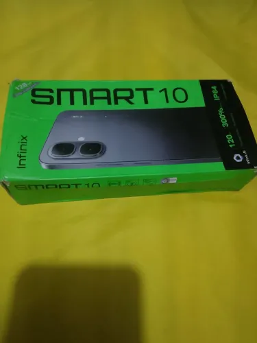 VENDO CELULAR SMART INFINIX 5 GB RAM E 128 GB MEMÓRIA! COR PRATA! COMPREI POR R$1.450,00 
