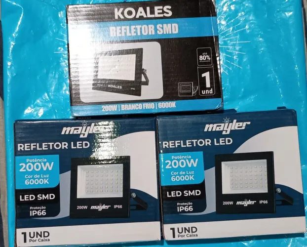 Refletor led 200W novo na caixa ( dinheiro/Pix)