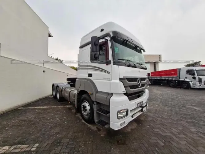 MB Axor 2544 6x2 2019 Teto alto completo com ar