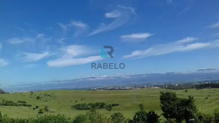 CHÁCARA COM ACESSO FÁCIL E VISTA PANORÂMICA EM LORENA-SP