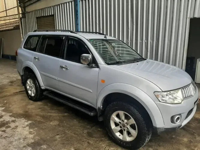 Mitsubishi Pajero Dakar 3.2 4X4 T.i. Dies. 5P Aut. 2012