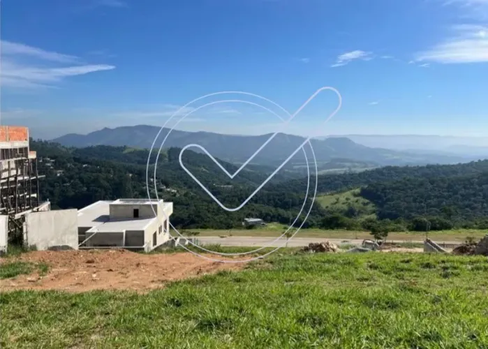 Terreno à Venda no Condomínio Altavis - 533,21m² | Levantamento topográfico.