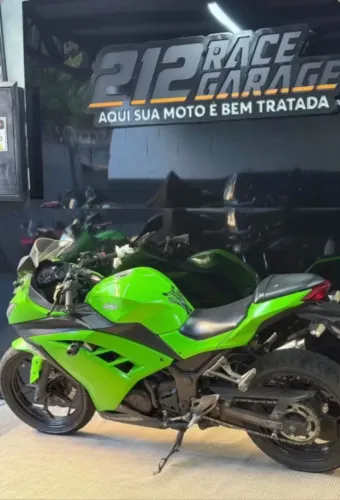 KAWASAKI NINJA 300 2015