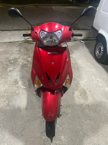Vendo Honda Lead 2010