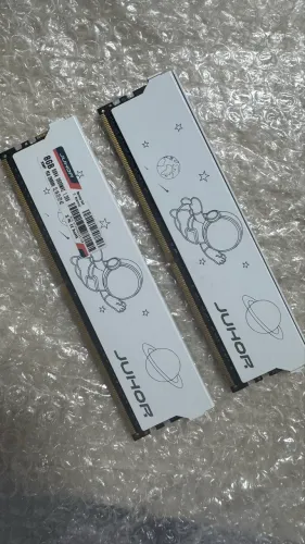 Memória DDR4 - 16GB 3600MHz (Aceito Troca e Cartão)