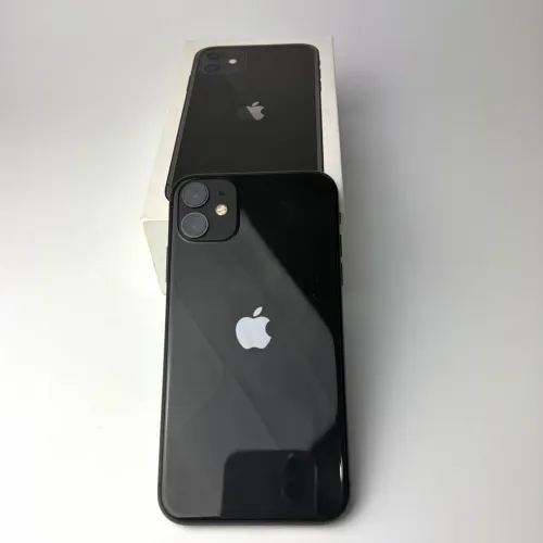 iPhone 11