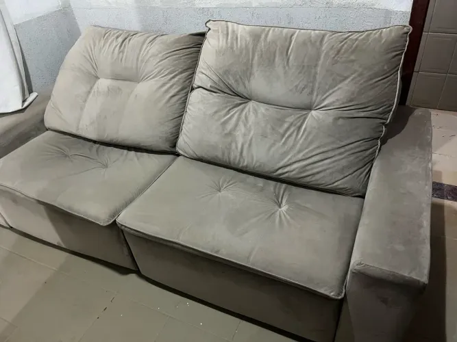 Sofá Retrátil Suede