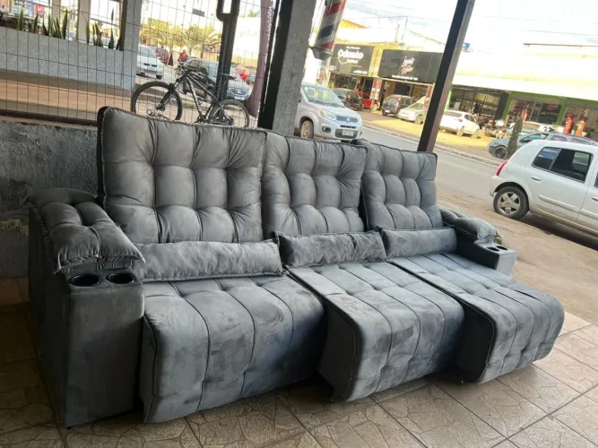 Sofá retrátil e reclinável 2.90 mas luxo conforto pronta entrega