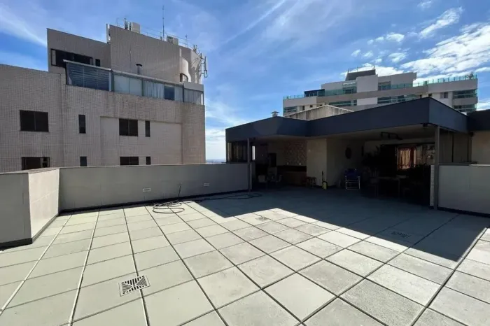 Cobertura com 4 quartos à venda em Belo Horizonte