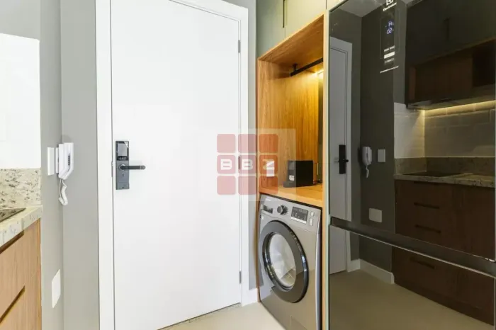 Studio para locação na Vila Olímpia, São Paulo-SP: Moderna residência com 1 quarto, 1 banh