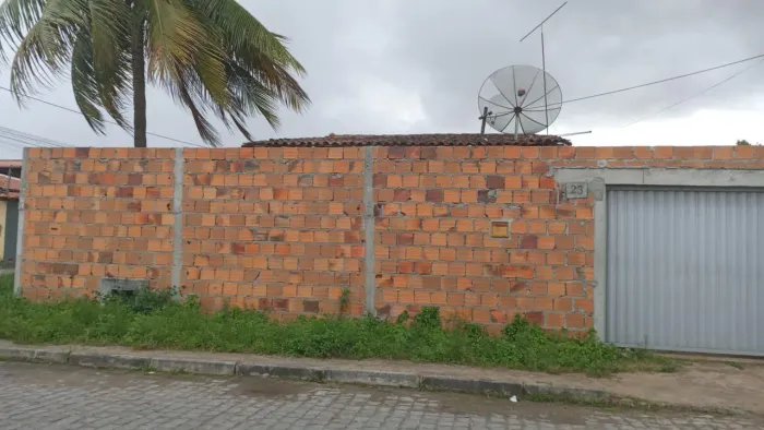 Casa grande em Feira de Santana ,ULTIMO PREÇO PRA VENDER LOGO 