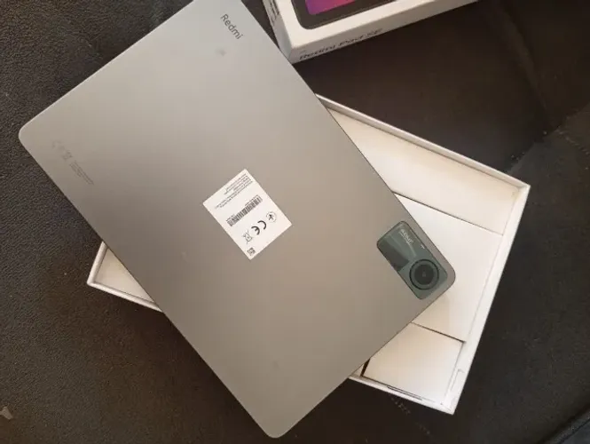 Tablet Xiomi Redimi Se 256 gb, 8gb RAM