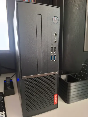Lenovo V530S, i3-8100, 12gb RAM, NVME 256GB