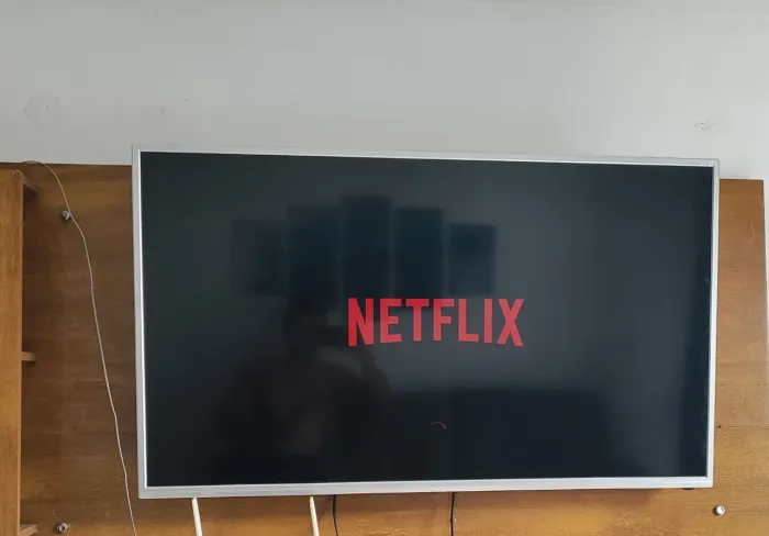 Vendo TV Smart HAIER 50" LED 4K - R$ 800,00