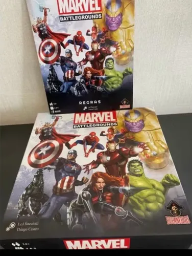 Jogo de tabuleiro Marvel Battlegrounds novissimo