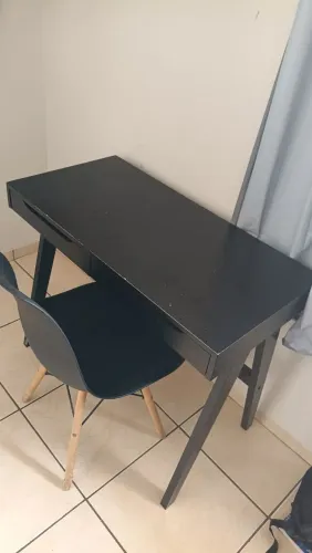 Mesa e cadeira para estudos 