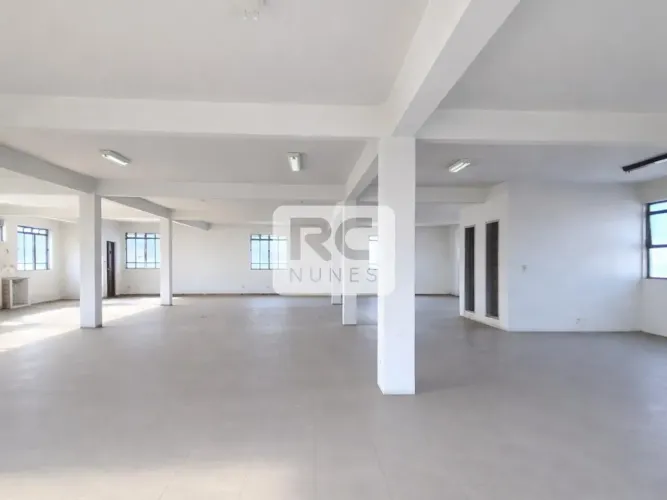 Prédio com área total de 1596,22m², Bairro Carlos Prates - Belo Horizonte/MG.
