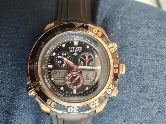 RELÓGIO CITIZEN ECODRIVE C660