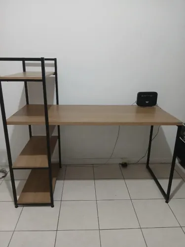 Mesa de Escritório Kappesberg Industrial 3 Prateleiras
