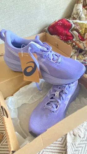 Tênis Feminino Oasics n? 35