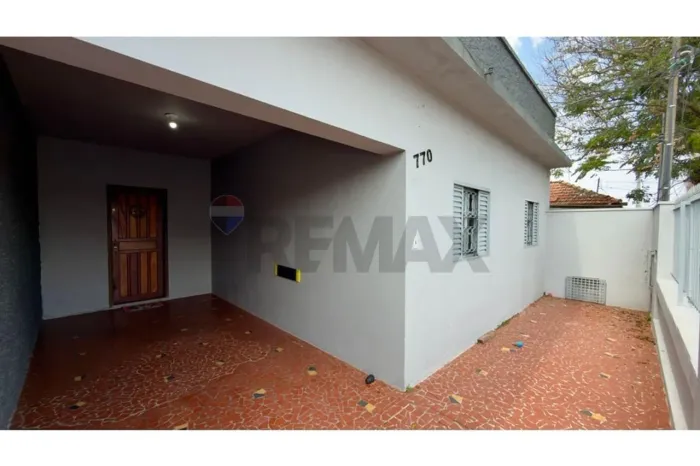Casa com 3 dormitórios