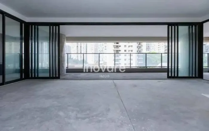 Amplitude e Exclusividade no bairro Campo Belo.
