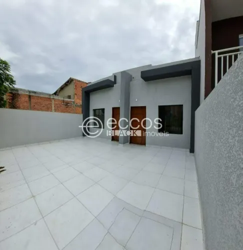 Casa à venda, 2 quartos, 1 vaga, Jardim Santa Marta - Sorocaba/SP