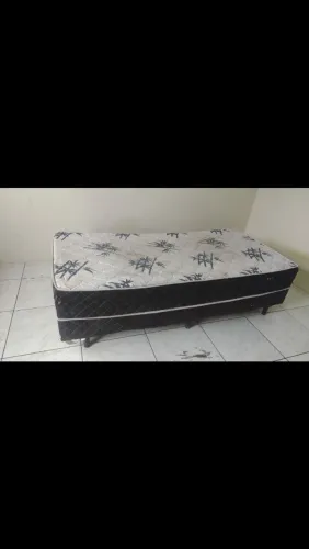 Cama box