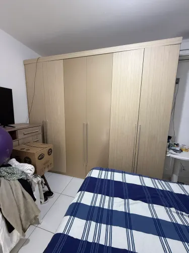 Guarda roupa de casal 