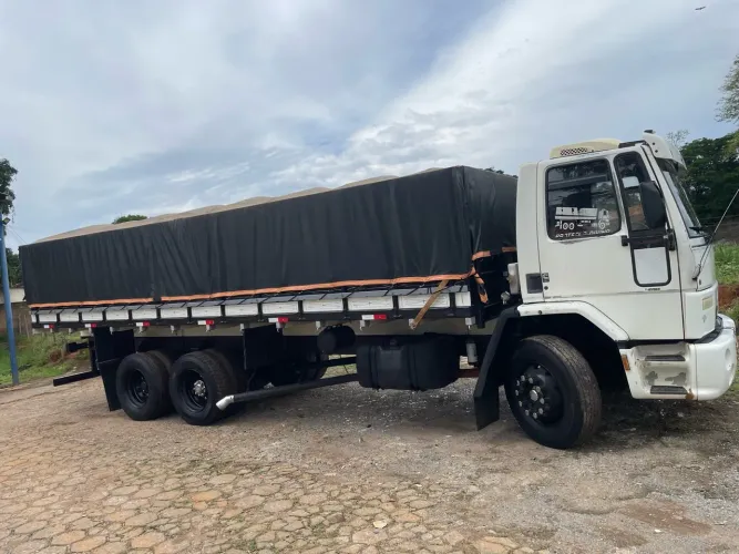 Ford cargo