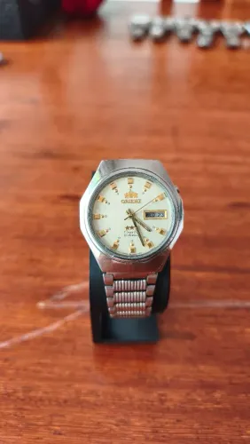 Relógio Orient Automático Vintage Dourado Metálico 