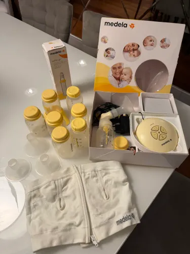 Extrator de Leite Medela Swing + Frascos e Acessórios - Kit Completo