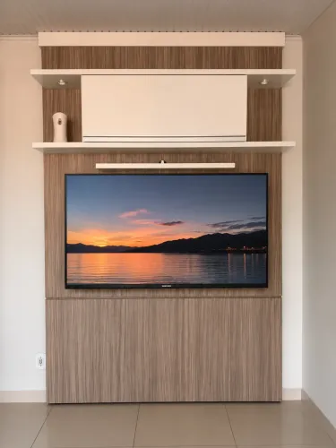 Vendo ou Troco - Rack com painel e leds