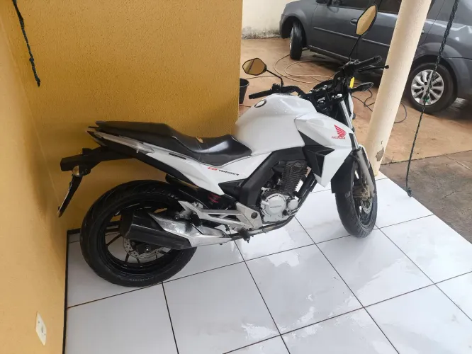 Cb 250 