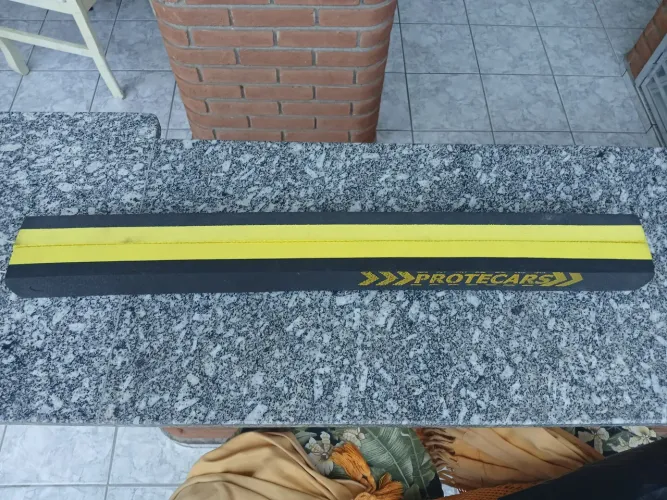 Protetor Magnético Removível Porta Carros 2 pecas