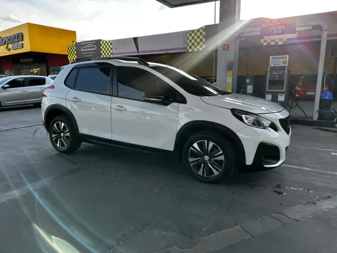 Peugeot 2008 Allure Pack 1.6 Flex 16V Aut. 2022