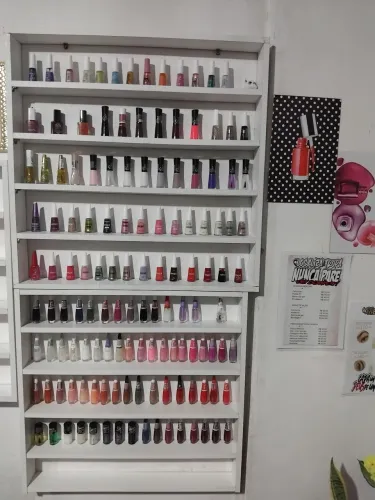 Estante para esmaltes