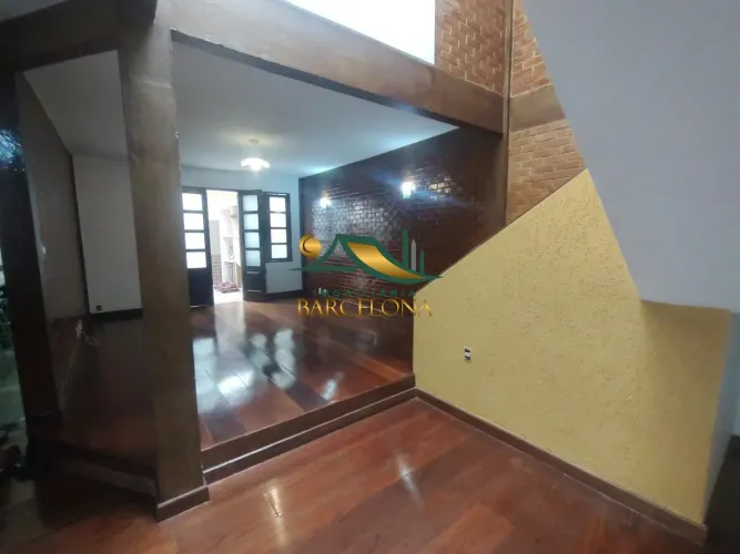 Casa para Locação em Volta Redonda, Vila Santa Cecília, 2 dormitórios, 2 suítes, 1 banheir