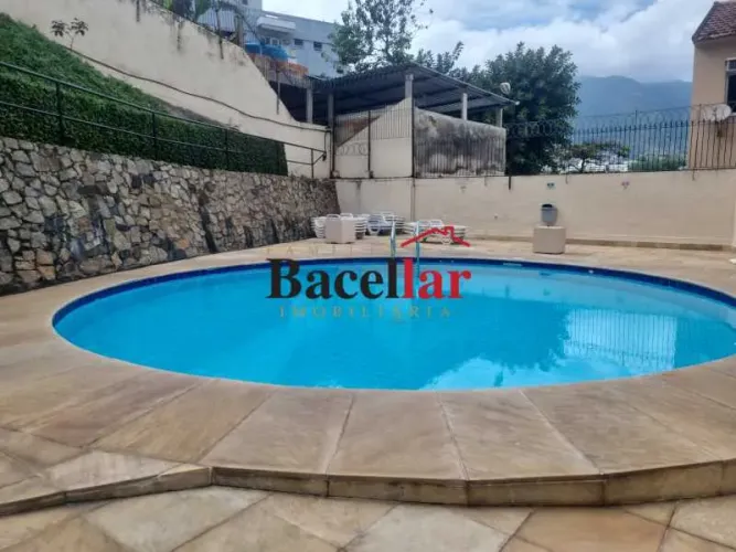 Apartamento : / Residencial / Andaraí
