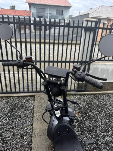 Scooter modelo x11 1351km 1000w aceito propostas 