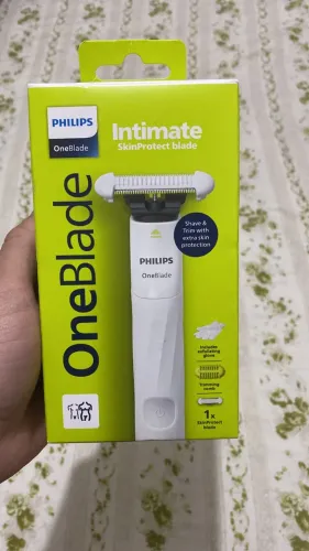 Aparador de Pelos Íntimo Philips OneBlade Intimate QP1924/10 À prova d'água - Bivolt