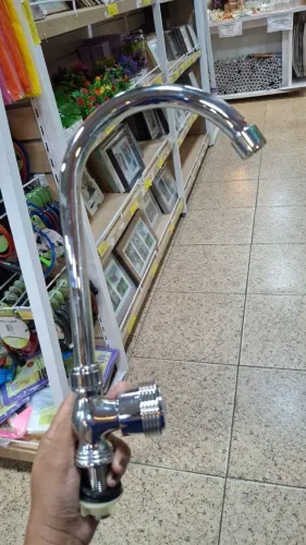 torneira de pia inox