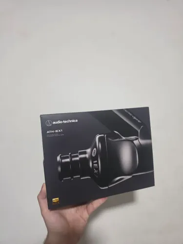 Fone In-Ear Audio-Technica ATH-IEX1 (High-End / Hi-Res)