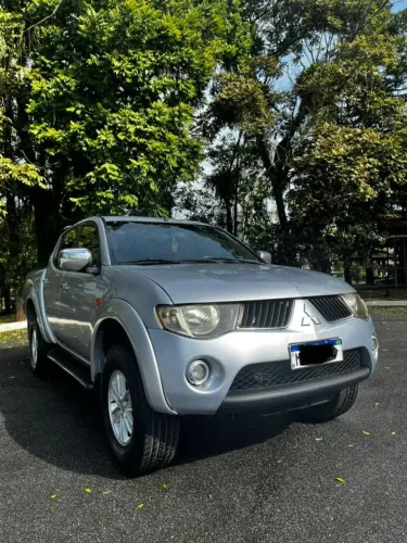 Mitsubishi L200 Triton HPE 3.2 CD TB Int.diesel AUT 2009