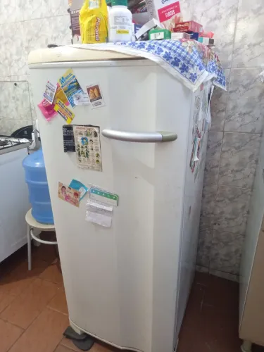 FREEZER ELETROLUX LIGA E DESLIGA