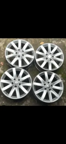 Rodas Jetta Aro 17 furacão 112x5