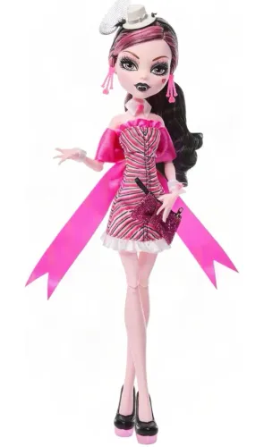 Monster High Dawn of the Dance Draculaura