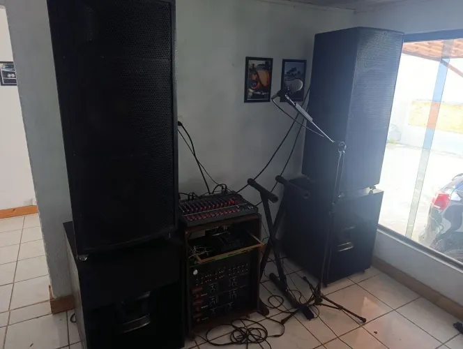 Som para palco igreja barzinho festas